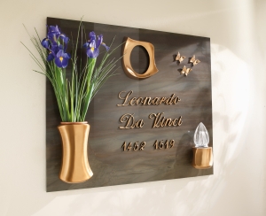 LETTERE BRONZO / COMPOSIZIONE SU LOCULO